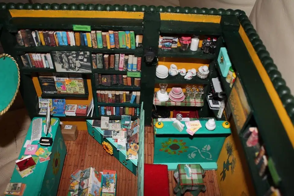 Libri, Fumetti e Tazzine